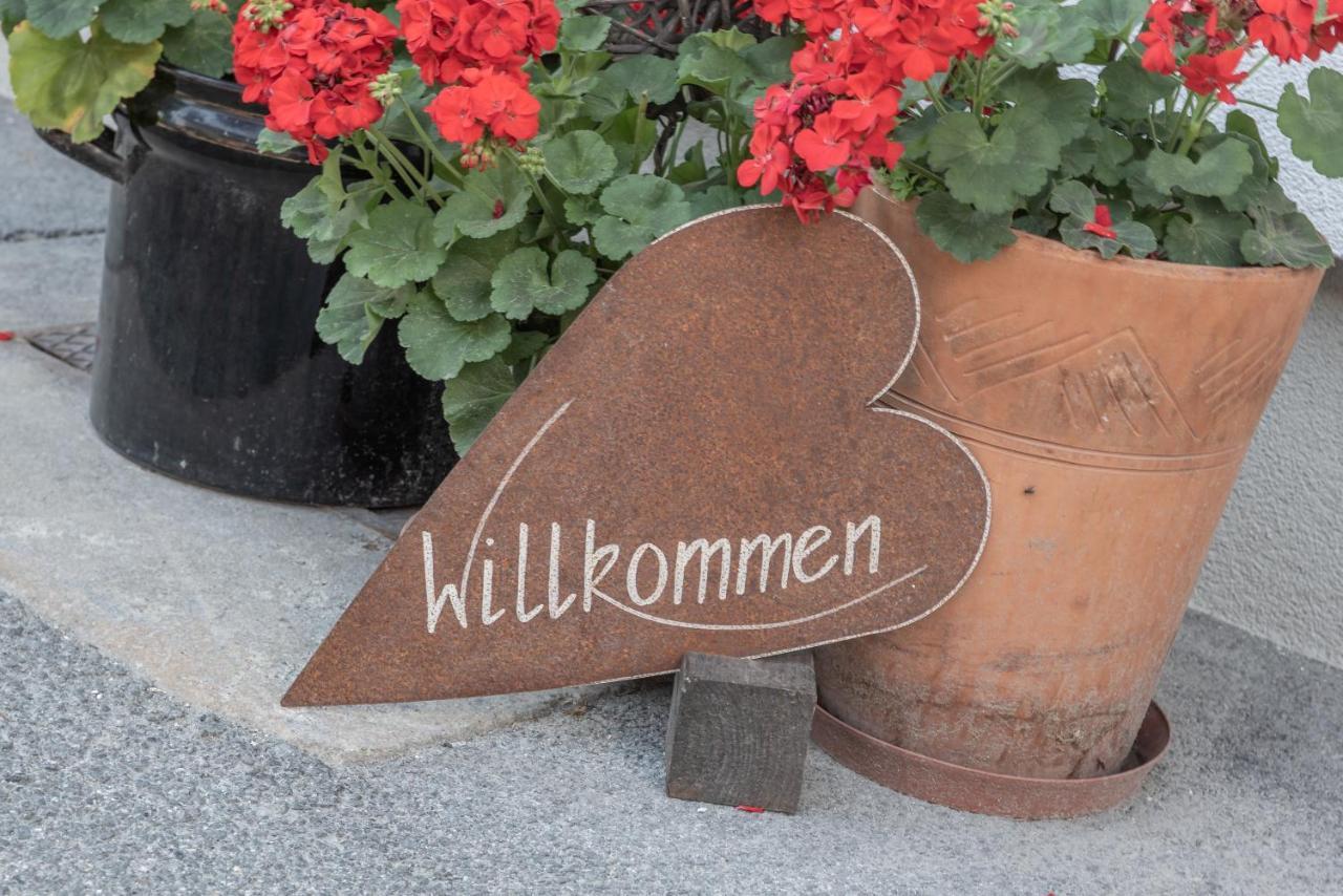 Gaestehaus Dreier Neukirchen am Grossvenediger Bagian luar foto
